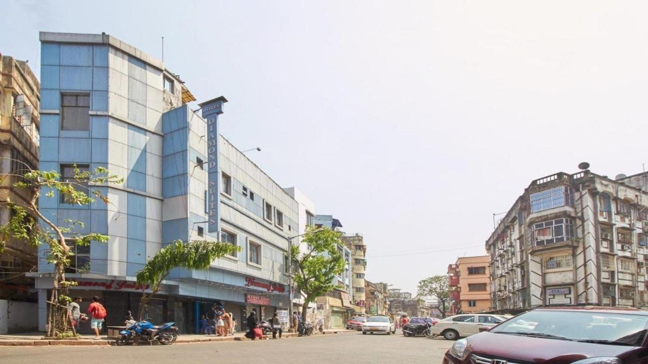Hotel Diamond Suites Kalküta Dış mekan fotoğraf