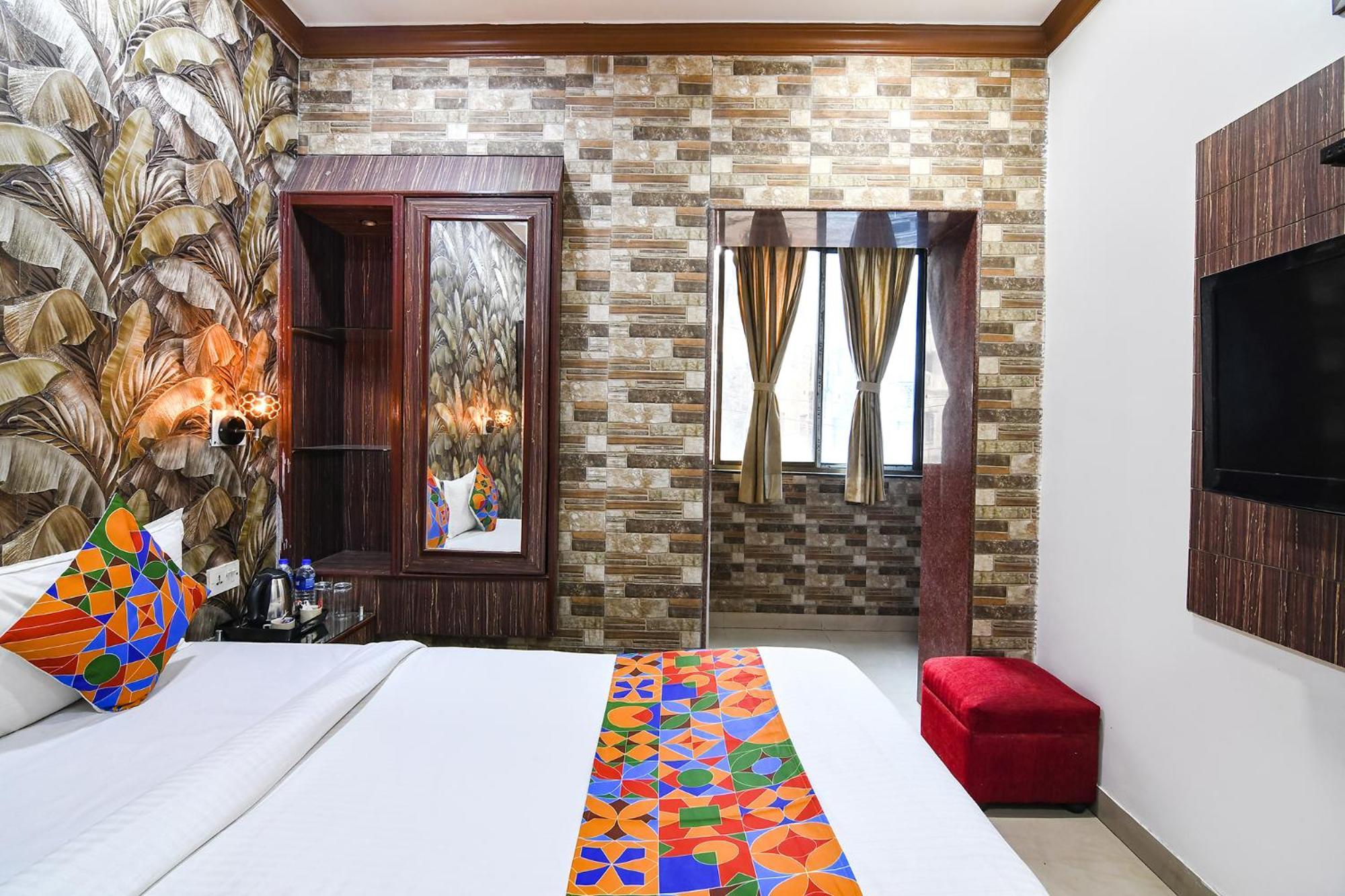 Hotel Diamond Suites Kalküta Dış mekan fotoğraf