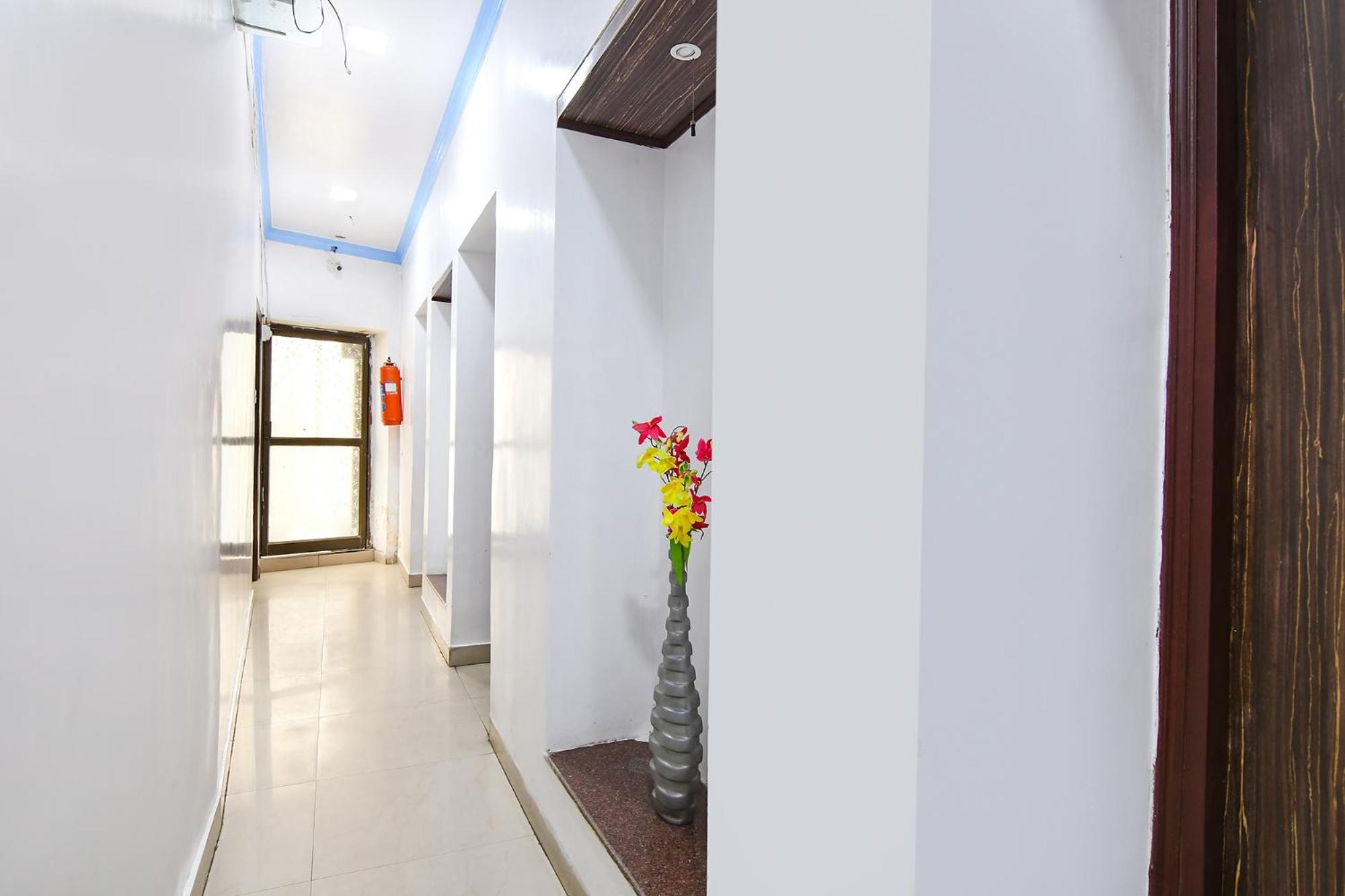 Hotel Diamond Suites Kalküta Dış mekan fotoğraf